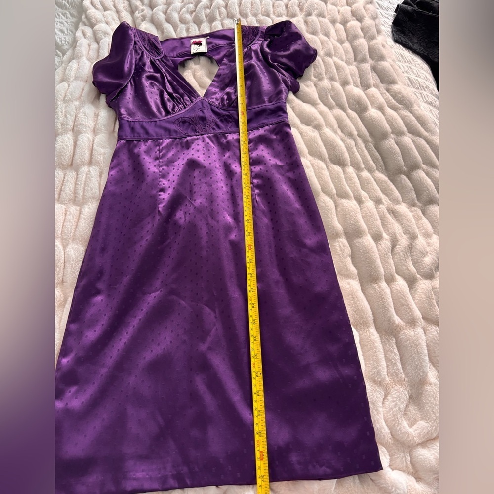 Retro Purple Gorgeous Midi Dress - Picture 13 of 13